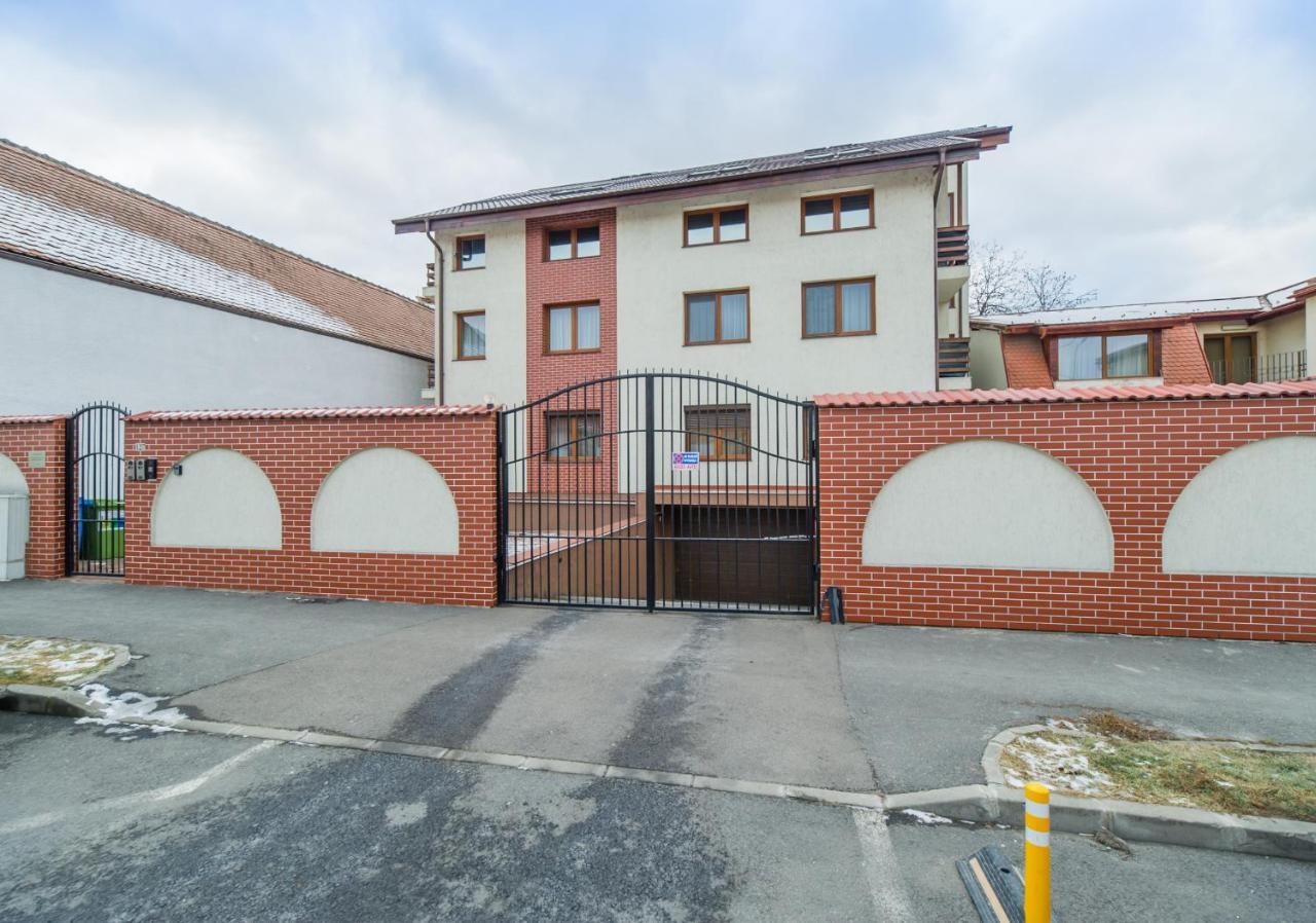 White Nest Apartment Brașov Exterior foto